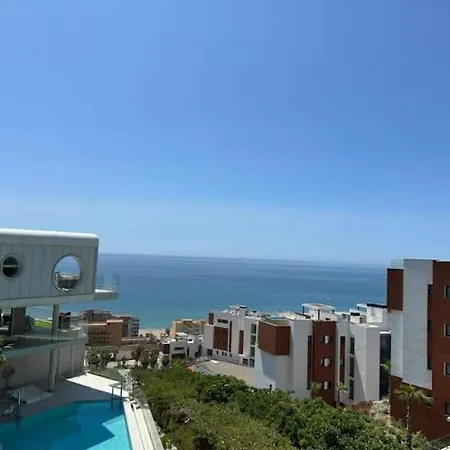 Panoramic Seaview Modern * פואנגירולה