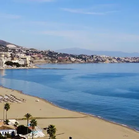 Panoramic Seaview Modern * פואנגירולה
